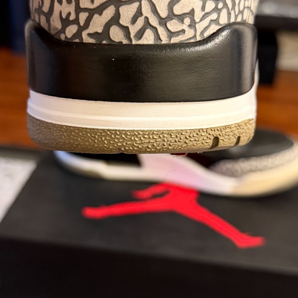 Jordan Sneakers with Black, Gray, and Red Accents - Picture 7 of 12